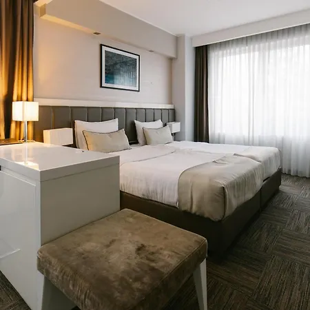 Otel Heritage