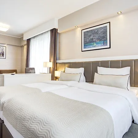 Heritage Otel 4*